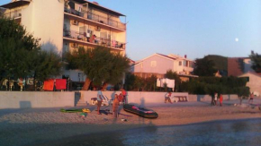 Family friendly seaside apartments Podstrana, Split - 13725